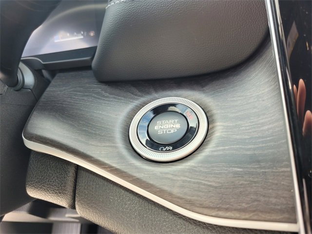 New 2025 Jeep Grand Cherokee Limited image 27