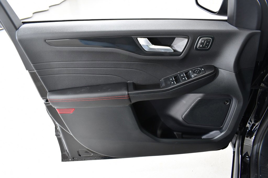 New 2026 Ford Escape ST-Line Select w/ Tech Pack #2 image 25