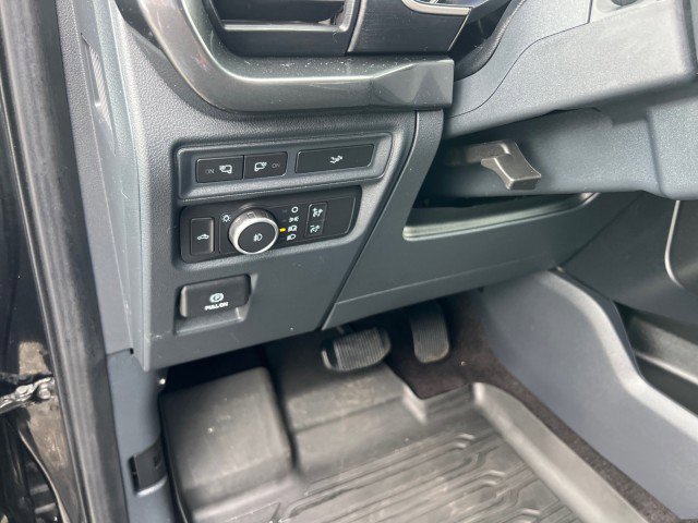 Certified 2022 Ford F150 XLT w/ Equipment Group 302A High image 10