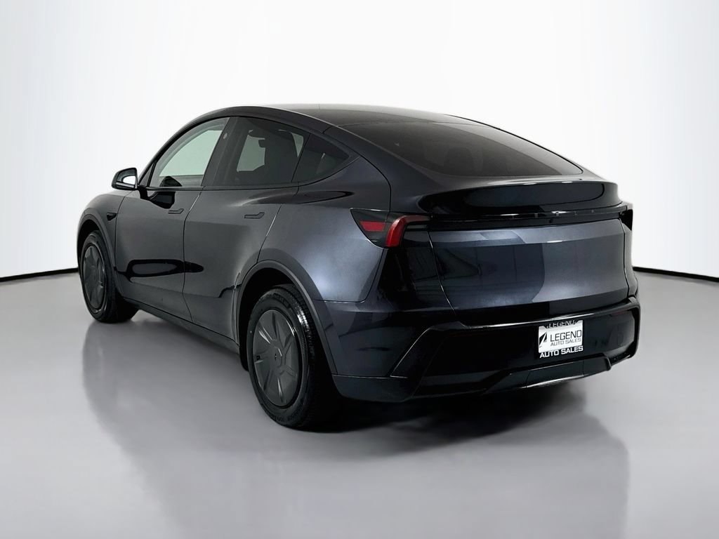 Used 2026 Tesla Model Y 2WD image 7