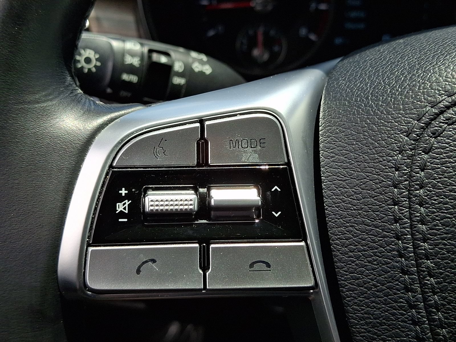 Used 2022 Kia Telluride SX w/ SX Prestige Package AWD/4WD image 24