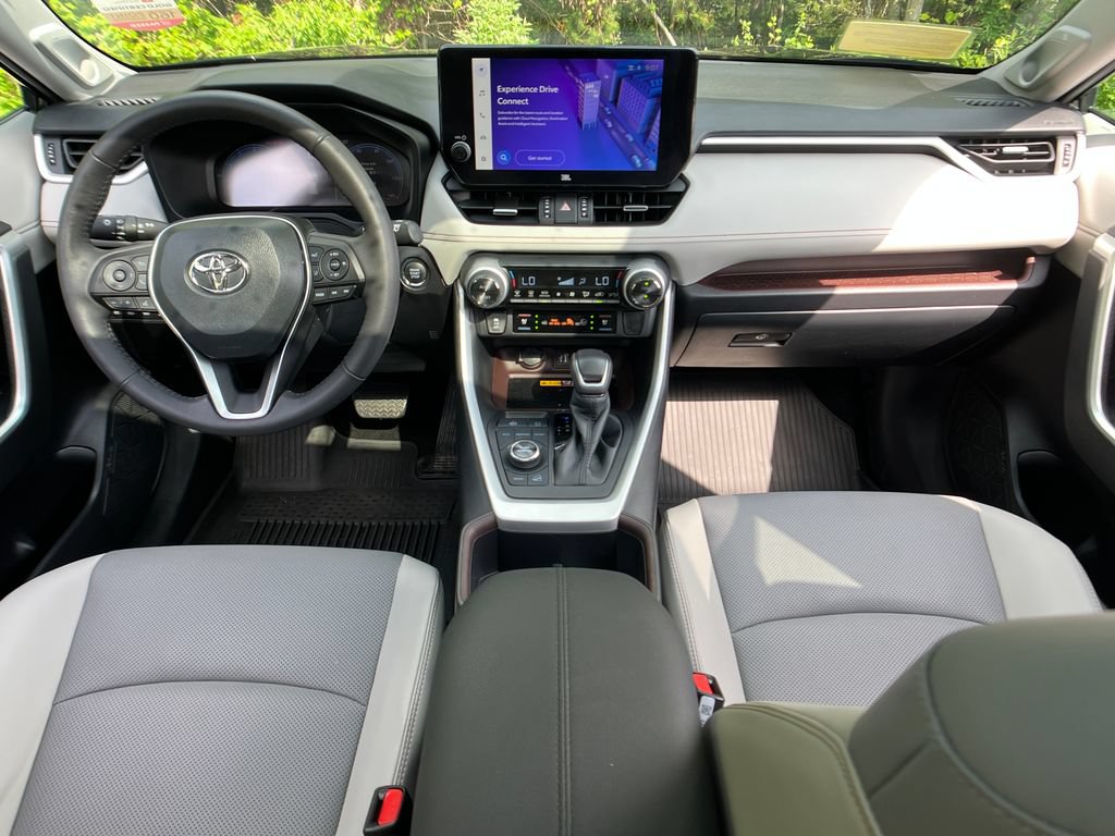 Certified 2025 Toyota RAV4 Limited w/ Advanced Technology Package AWD/4WD image 13