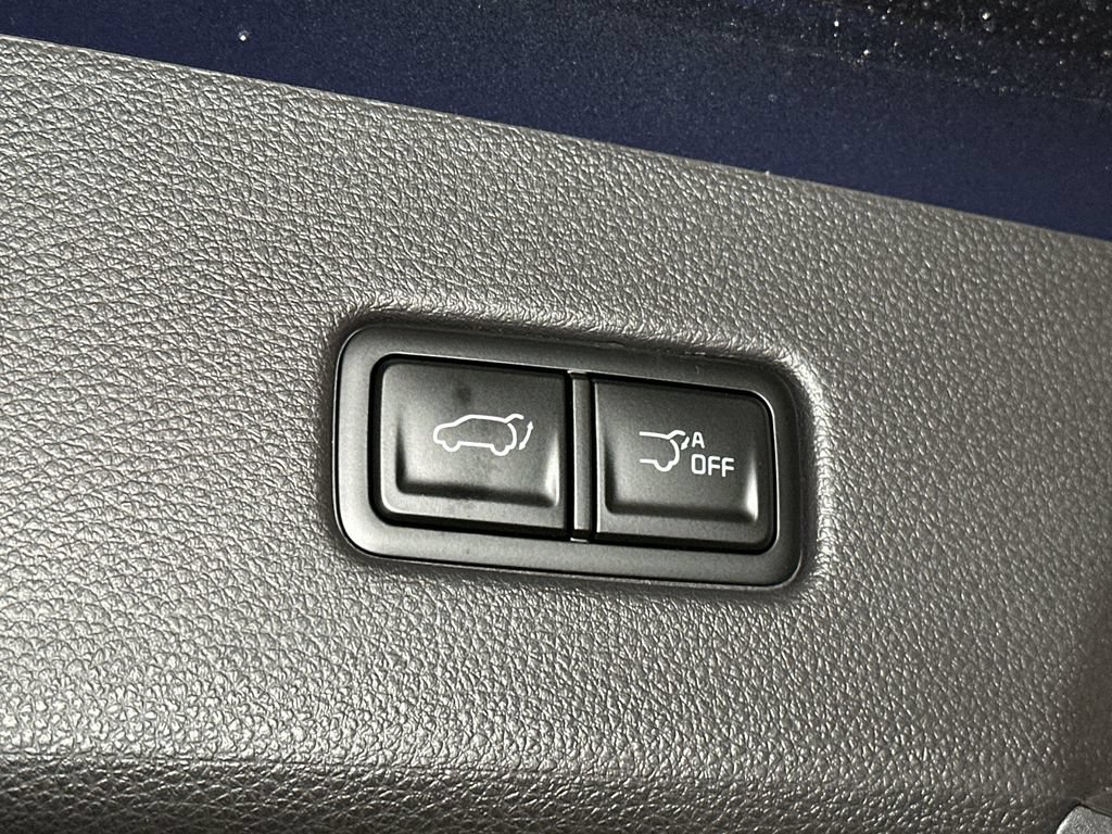 New 2026 Kia Carnival EX FWD image 7