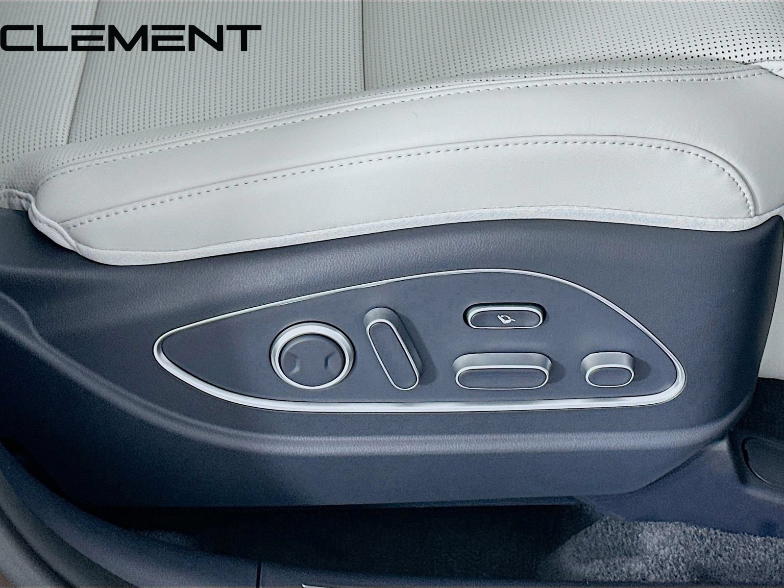 Certified 2026 Hyundai Palisade Calligraphy FWD image 36