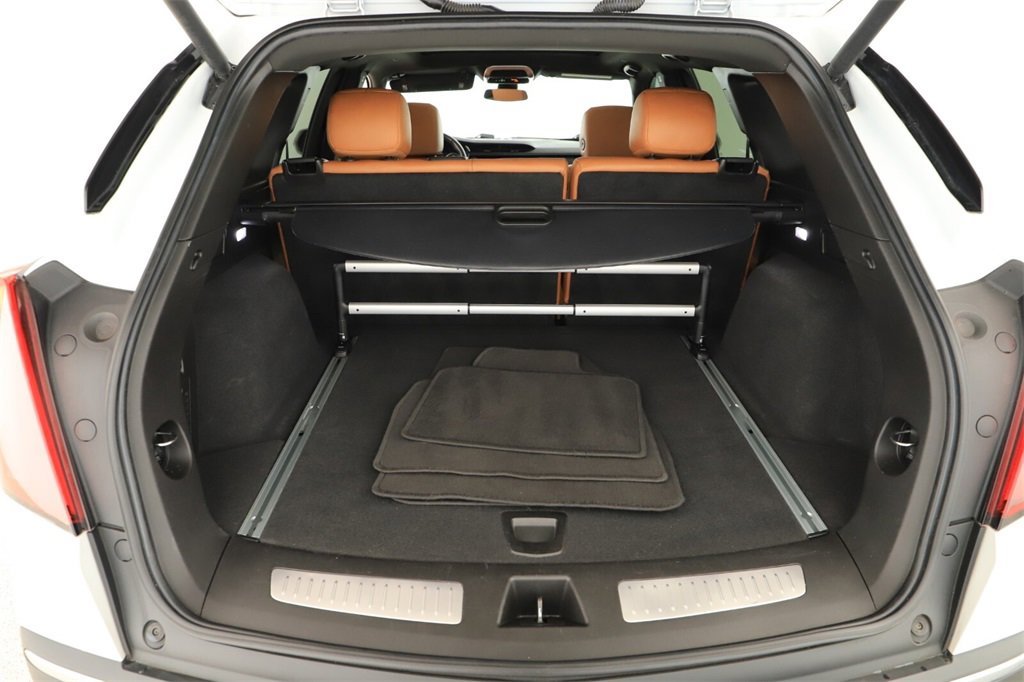 Used 2020 Cadillac XT5 Premium Luxury image 29