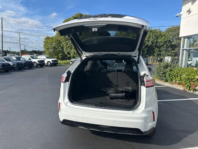 Used 2022 Ford Edge ST-Line image 9