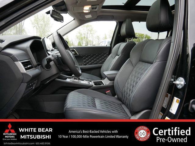 Used 2025 Mitsubishi Outlander SEL AWD/4WD image 14