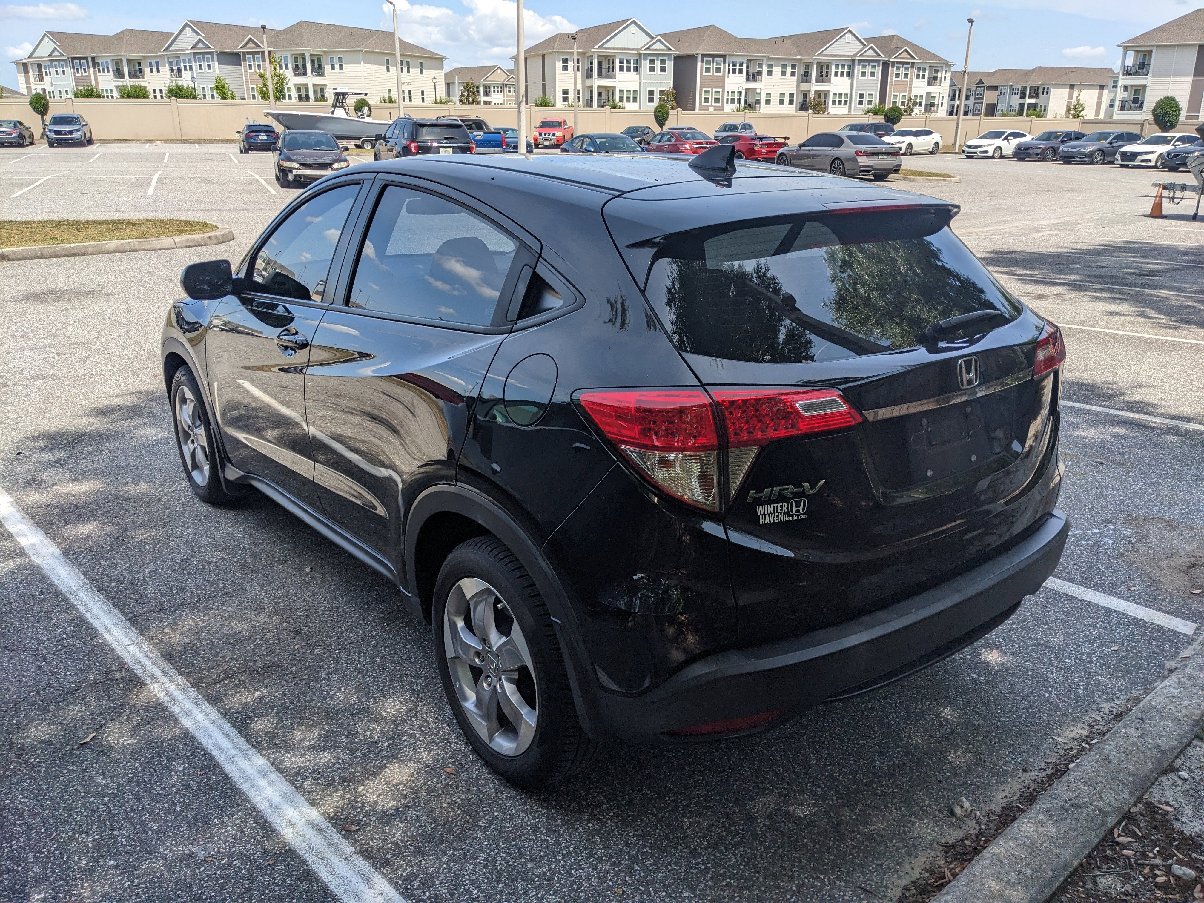 Used 2019 Honda HR-V LX image 10