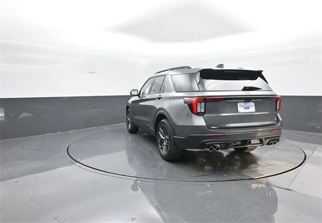 New 2026 Ford Explorer ST image 5