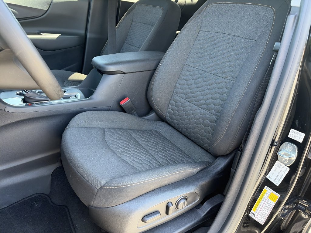 Used 2021 Chevrolet Equinox LT FWD image 13