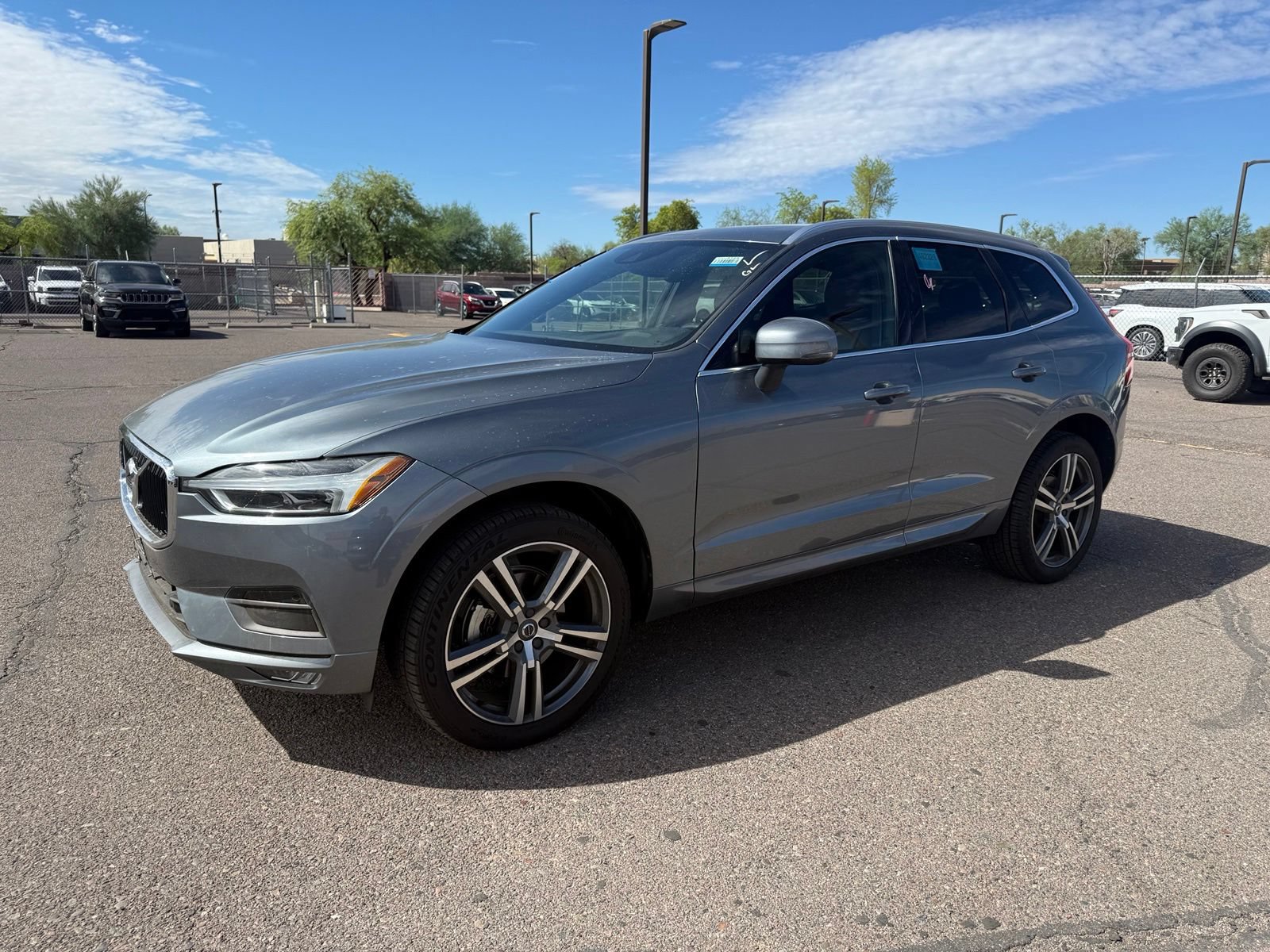 Used 2021 Volvo XC60 T5 Momentum
