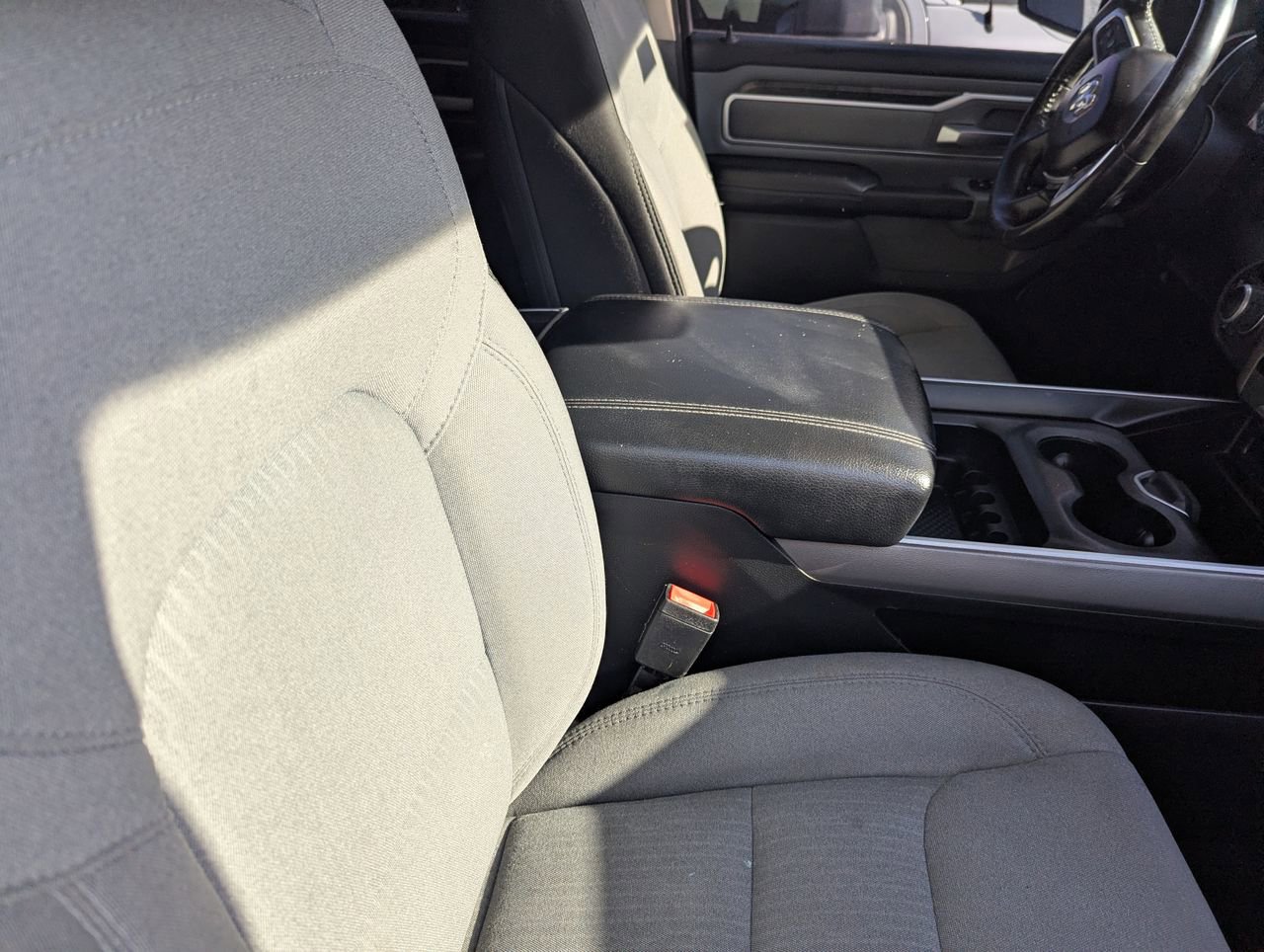 Used 2020 RAM 1500 Big Horn AWD/4WD image 10