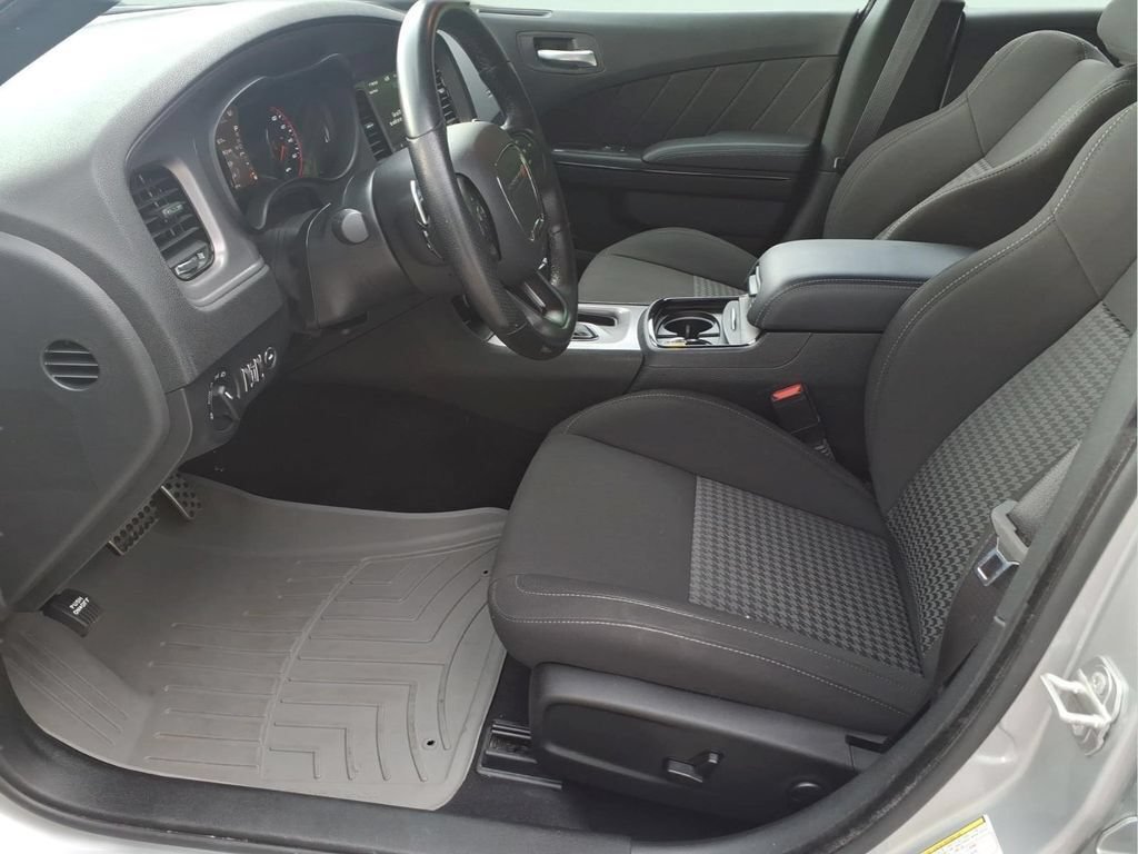 Used 2023 Dodge Charger R/T w/ Blacktop Package RWD image 20
