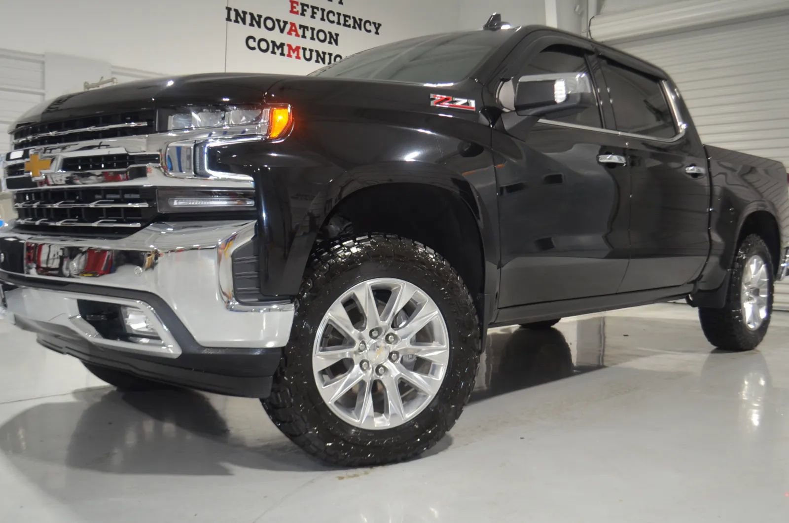 Used 2022 Chevrolet Silverado 1500 LTZ w/ LTZ Convenience Package II