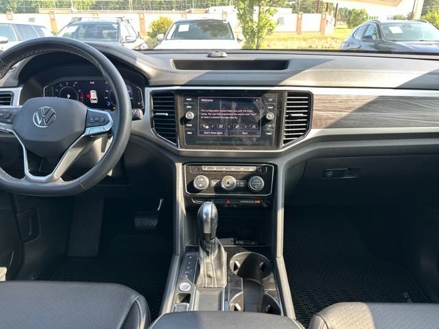 Used 2023 Volkswagen Atlas Cross Sport SE FWD image 11