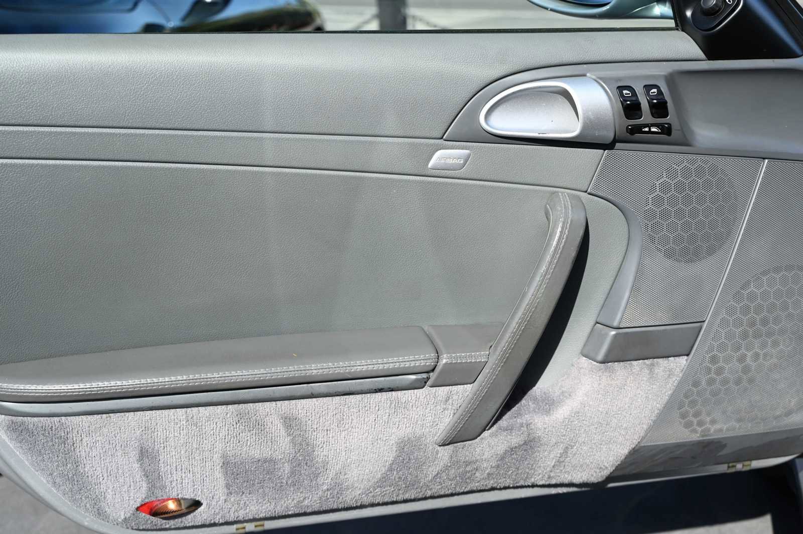 Used 2006 Porsche 911 Carrera 4 image 17