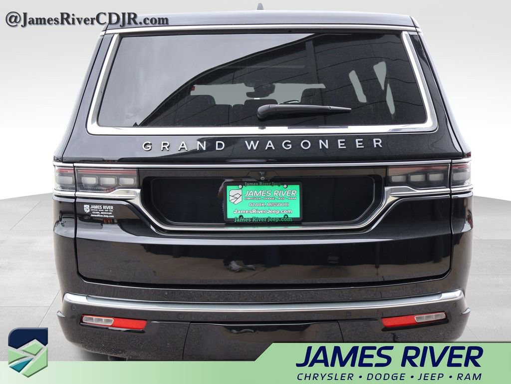 Used 2024 Jeep Grand Wagoneer L 4WD image 4