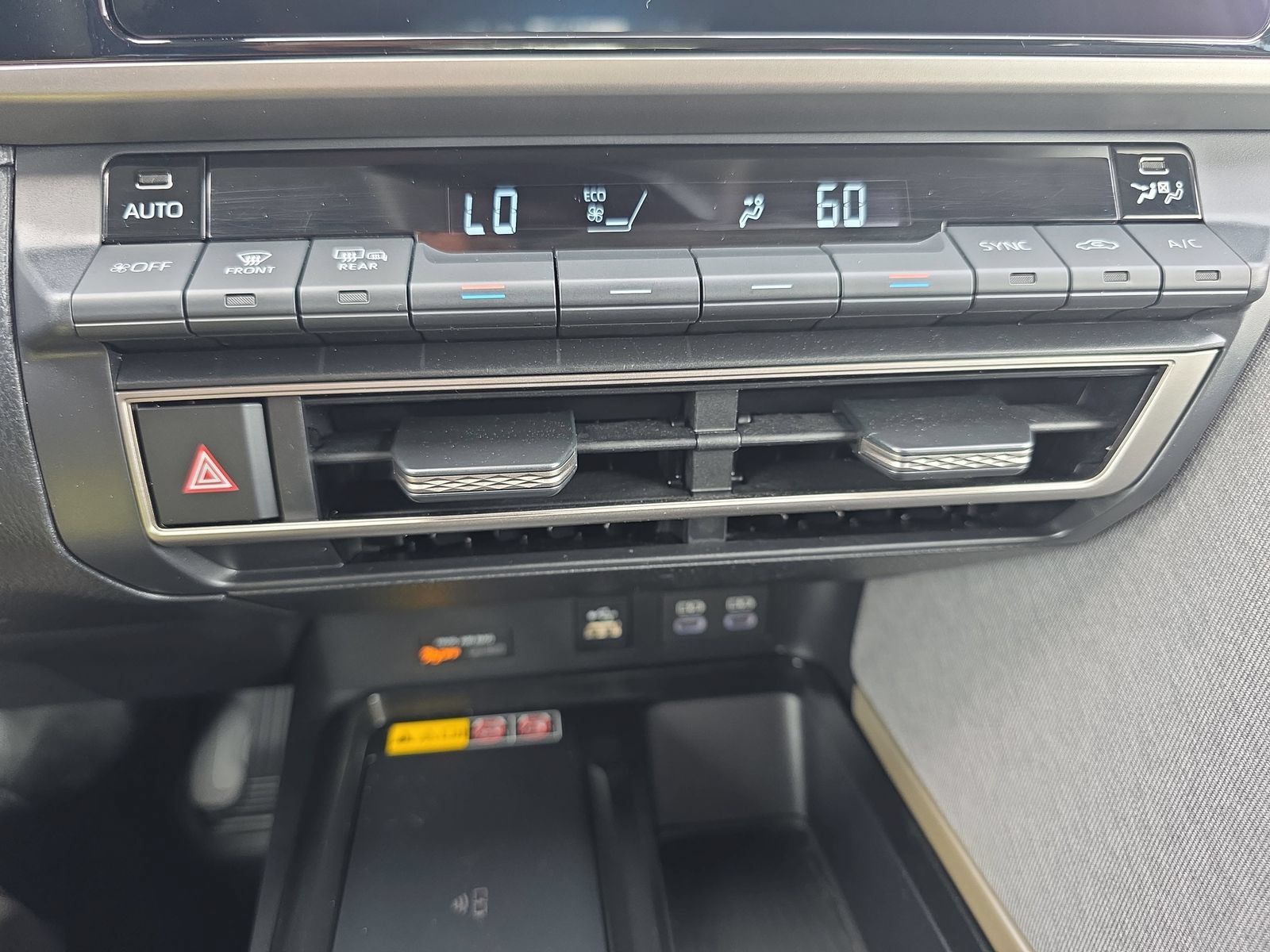Used 2026 Toyota Camry LE w/ Convenience Package FWD image 23