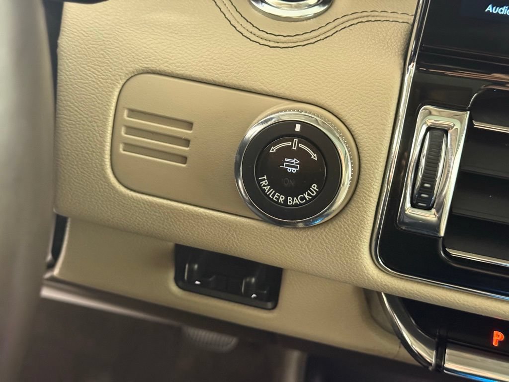 Certified 2024 Lincoln Navigator L Reserve AWD/4WD image 41