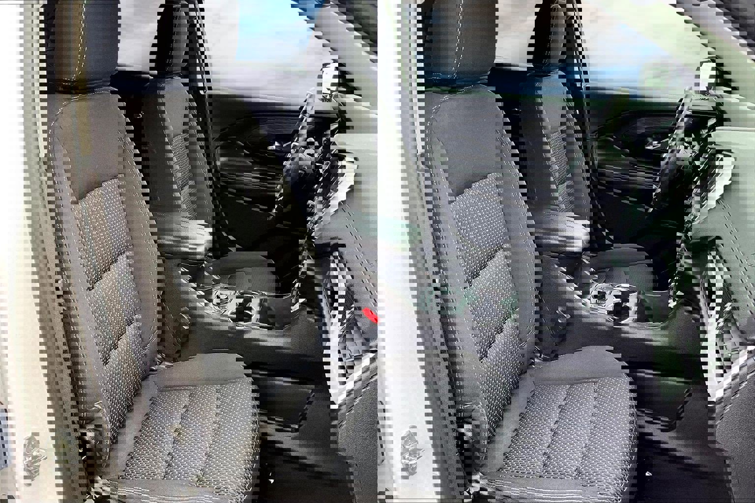 Used 2022 GMC Terrain SLE w/ Driver Convenience Package image 21