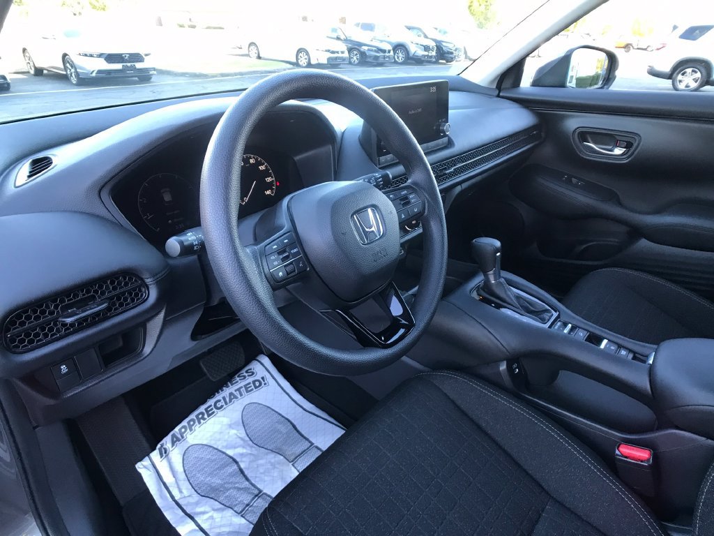 Certified 2024 Honda HR-V LX image 18