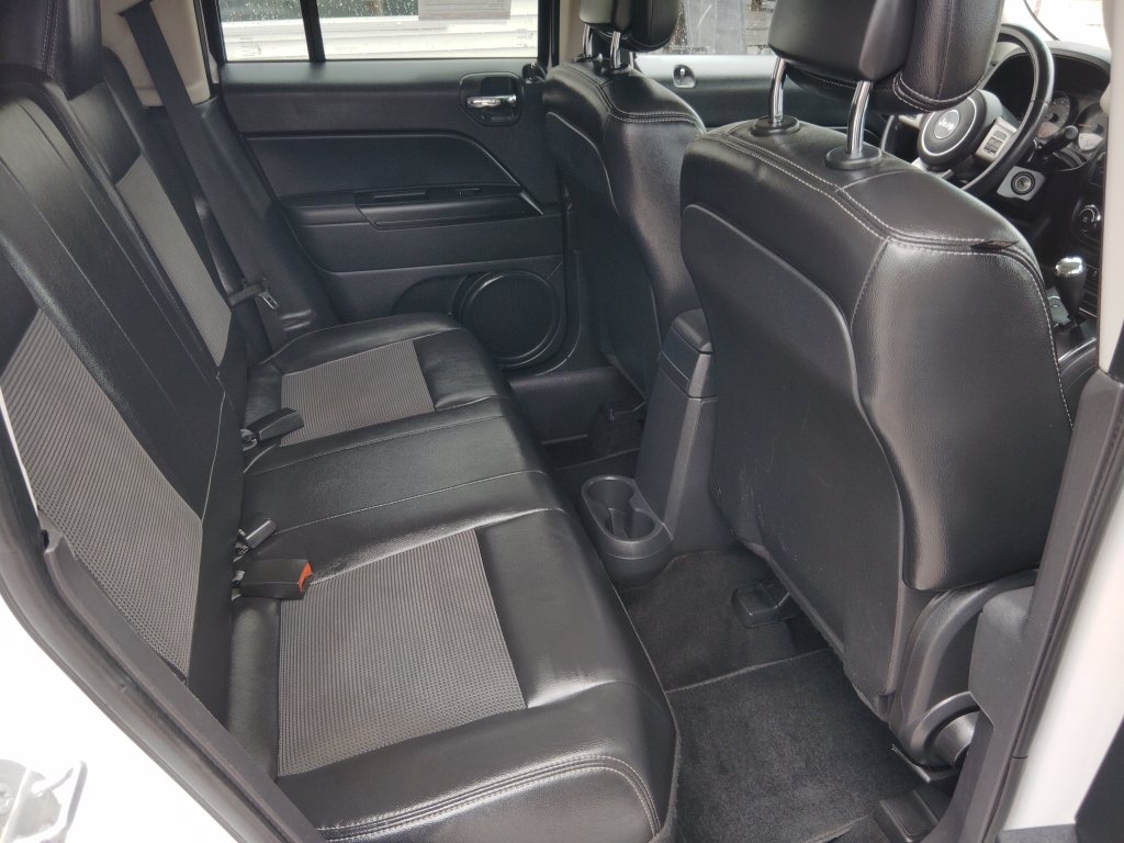 Used 2014 Jeep Patriot Latitude w/ Freedom Edition Package FWD image 27