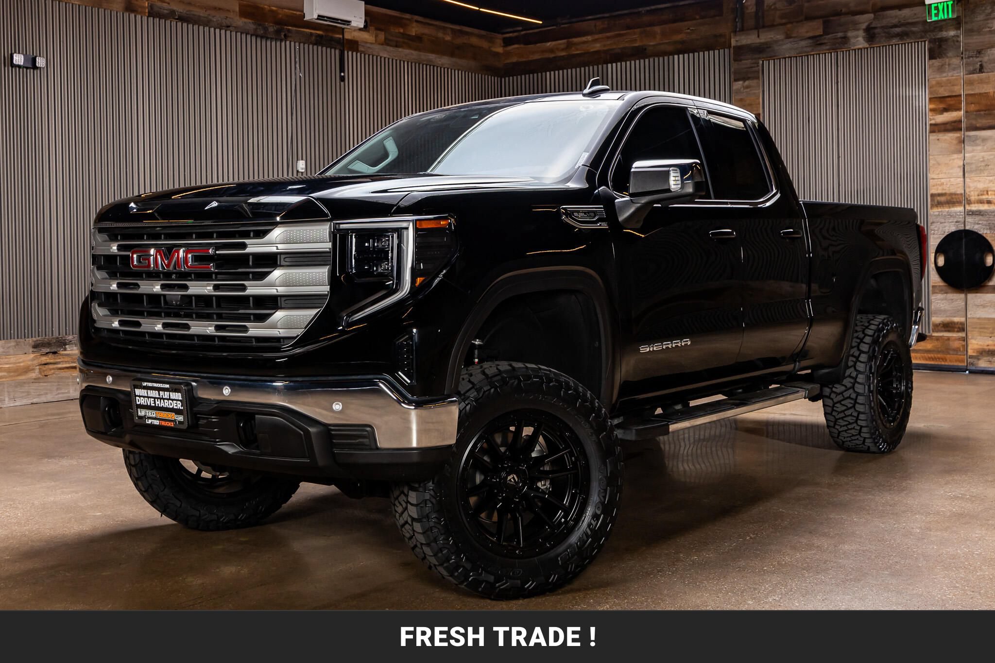 Used 2024 GMC Sierra 1500 SLE RWD image 5