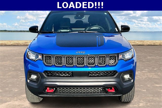 Used 2023 Jeep Compass Trailhawk w/ Trailer Tow Group image 2