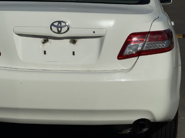 Used 2011 Toyota Camry FWD image 8