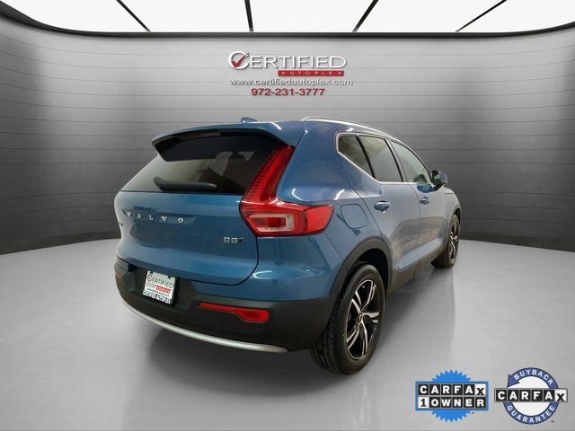Used 2025 Volvo XC40 B5 Core image 6