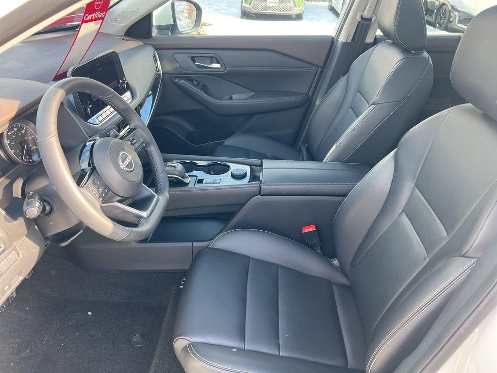 Certified 2023 Nissan Rogue SL w/ SL Premium Package image 4