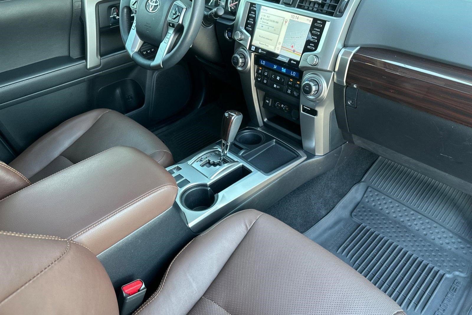 Used 2022 Toyota 4Runner Limited image 32