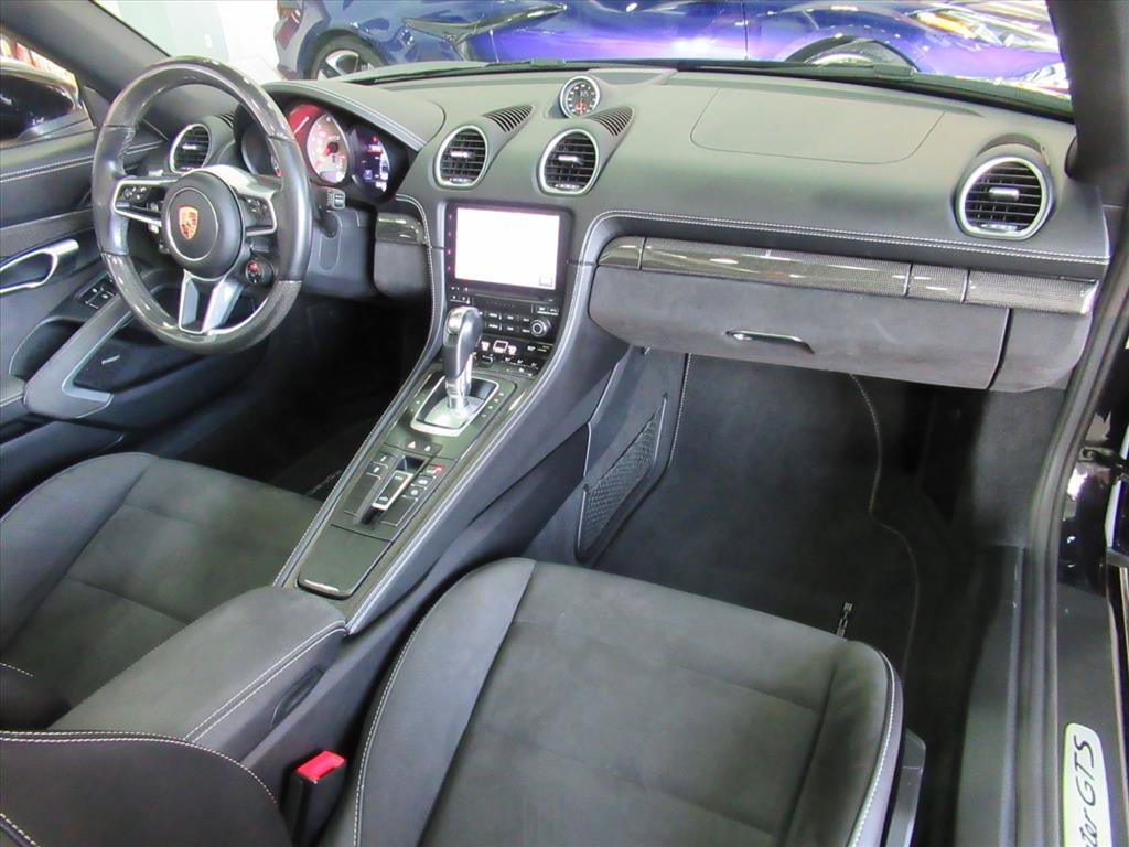 Used 2024 Porsche 718 Boxster GTS w/ GTS Interior Package image 10