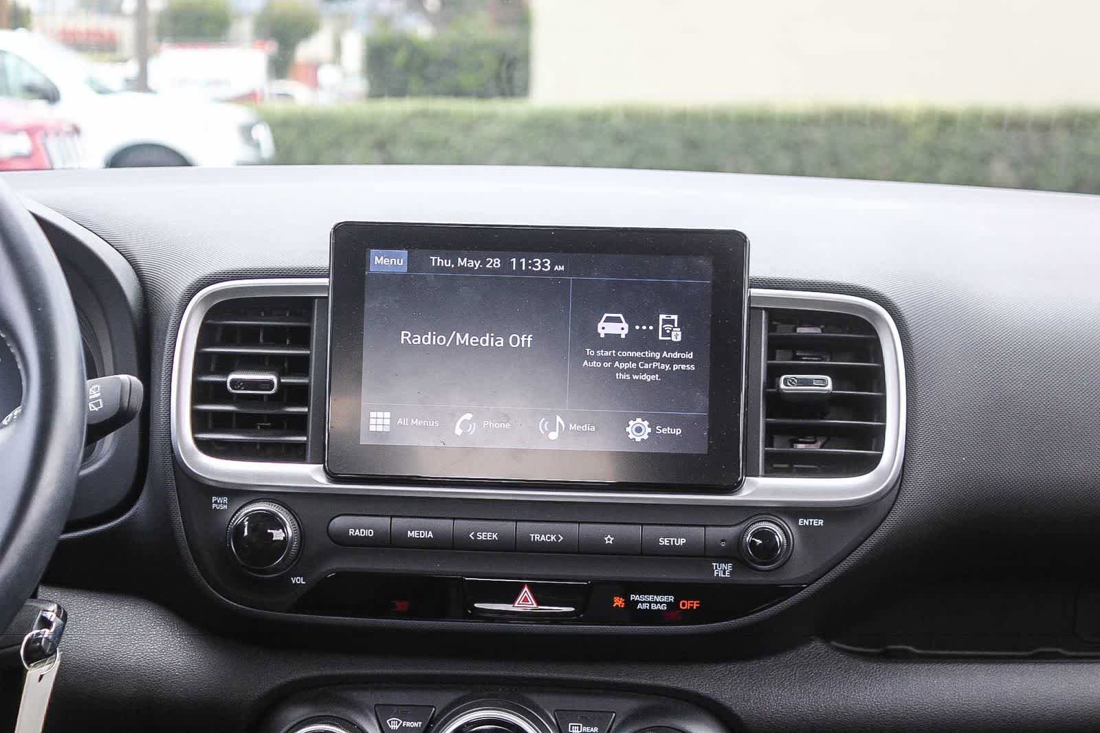 Certified 2023 Hyundai Venue SEL w/ Cargo Package FWD image 18
