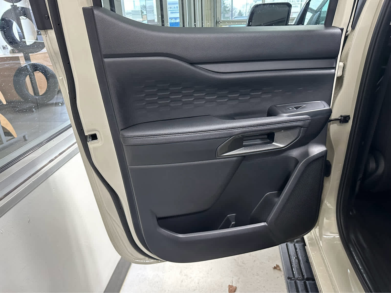 New 2025 Ford Ranger XLT w/ FX4 Off-Road Package image 22