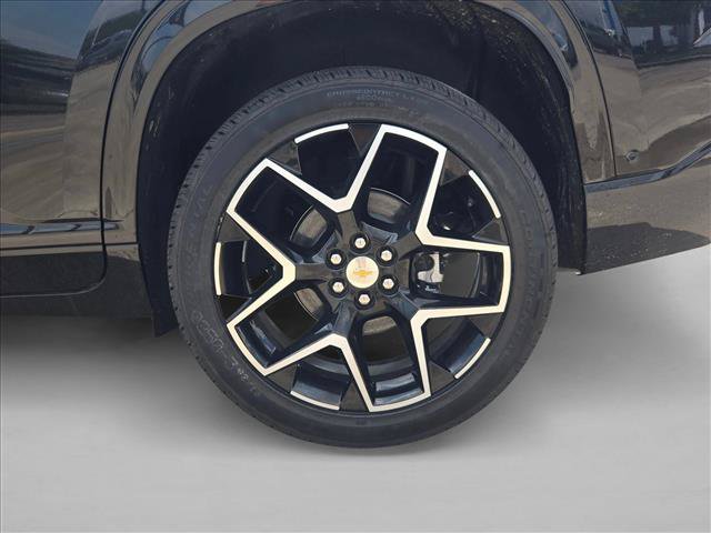 New 2026 Chevrolet Traverse High Country FWD image 10