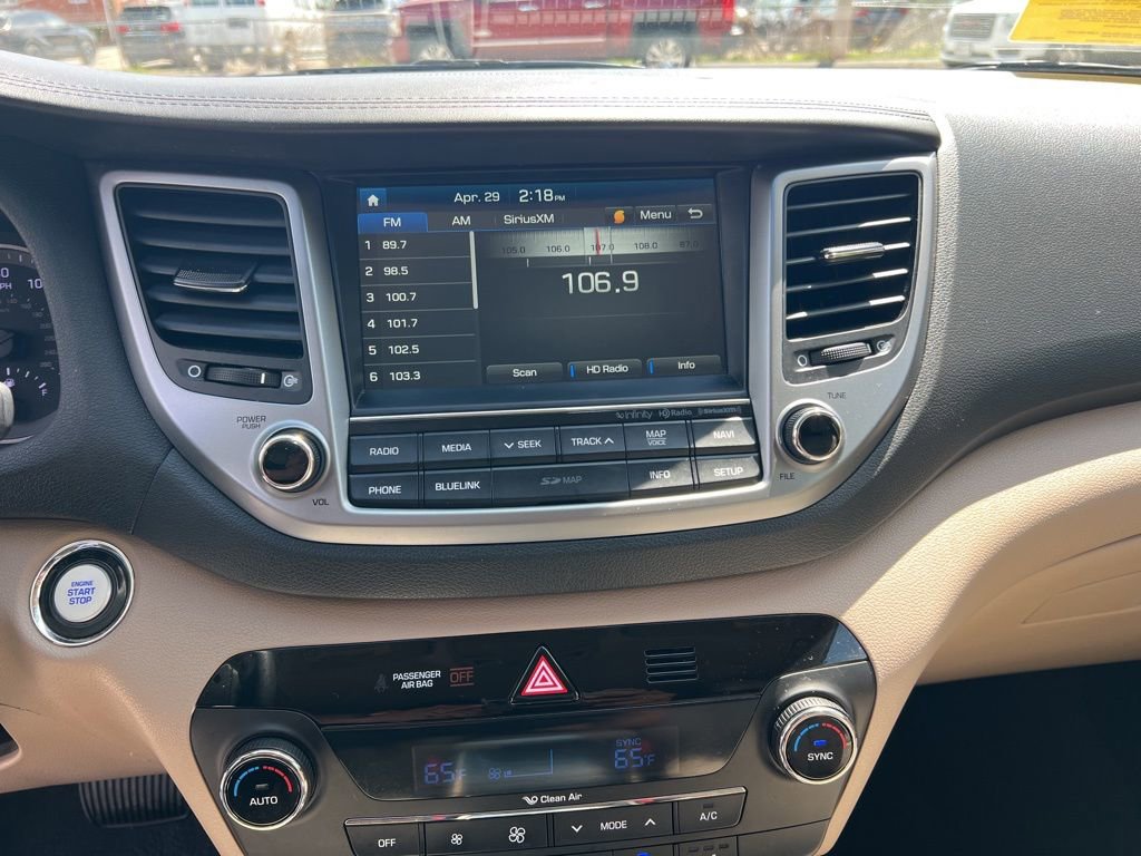 Used 2017 Hyundai Tucson SE Plus AWD/4WD image 22