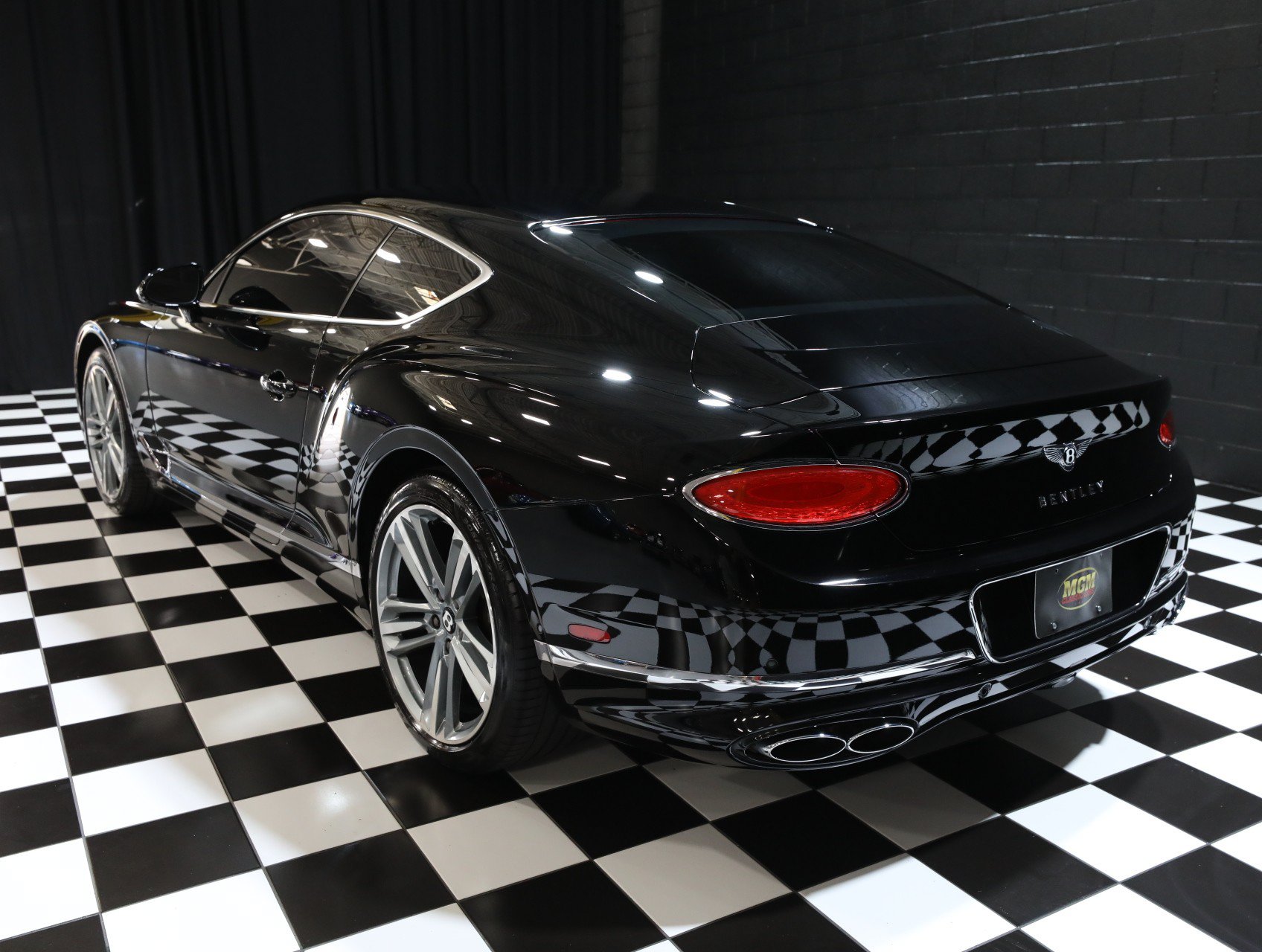 Used 2024 Bentley Continental GT Mulliner AWD/4WD image 26