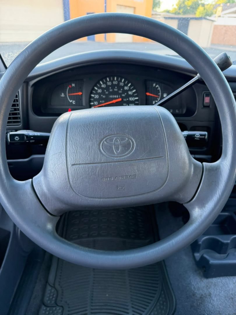 Used 2000 Toyota Tacoma 2WD Xtracab image 18