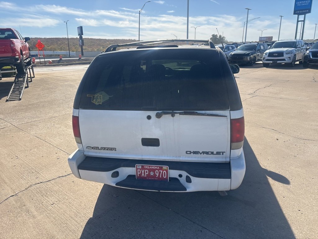 Used 2001 Chevrolet Blazer LT w/ Preferred Equipment Group image 6