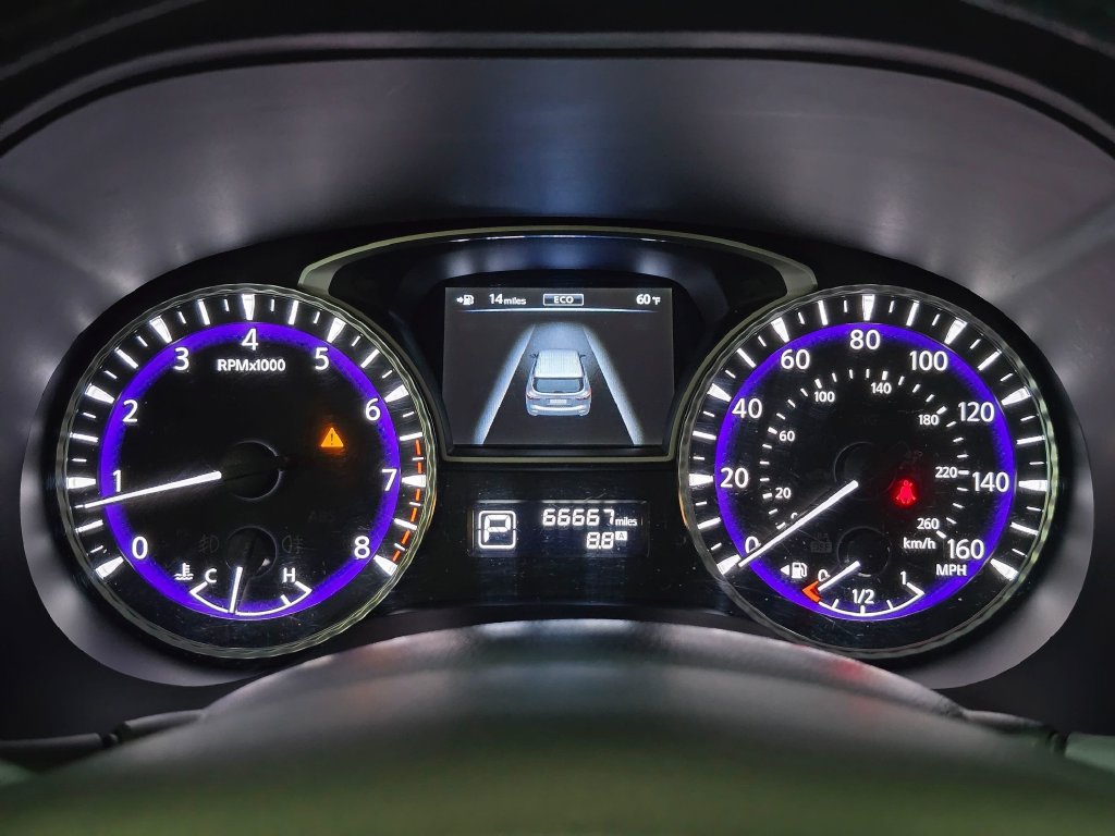 Used 2013 INFINITI JX35 AWD w/ Premium Pkg image 10