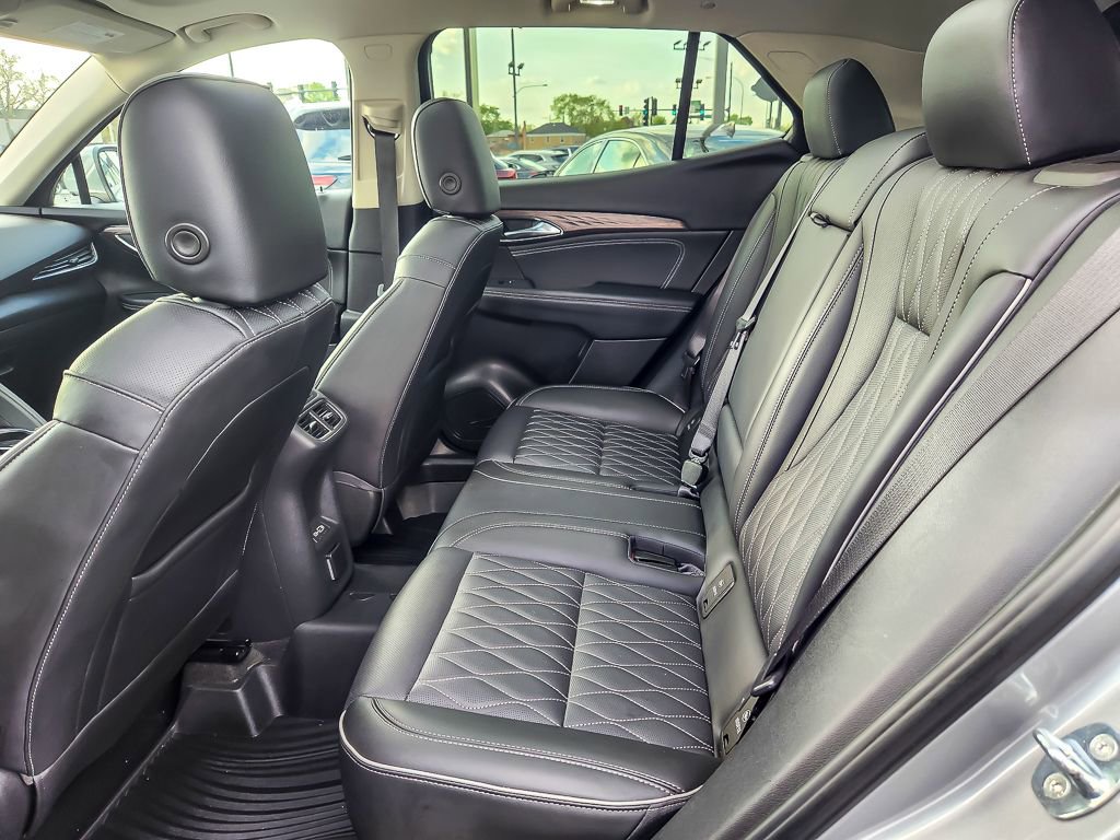 Certified 2023 Buick Envision Avenir AWD/4WD image 10