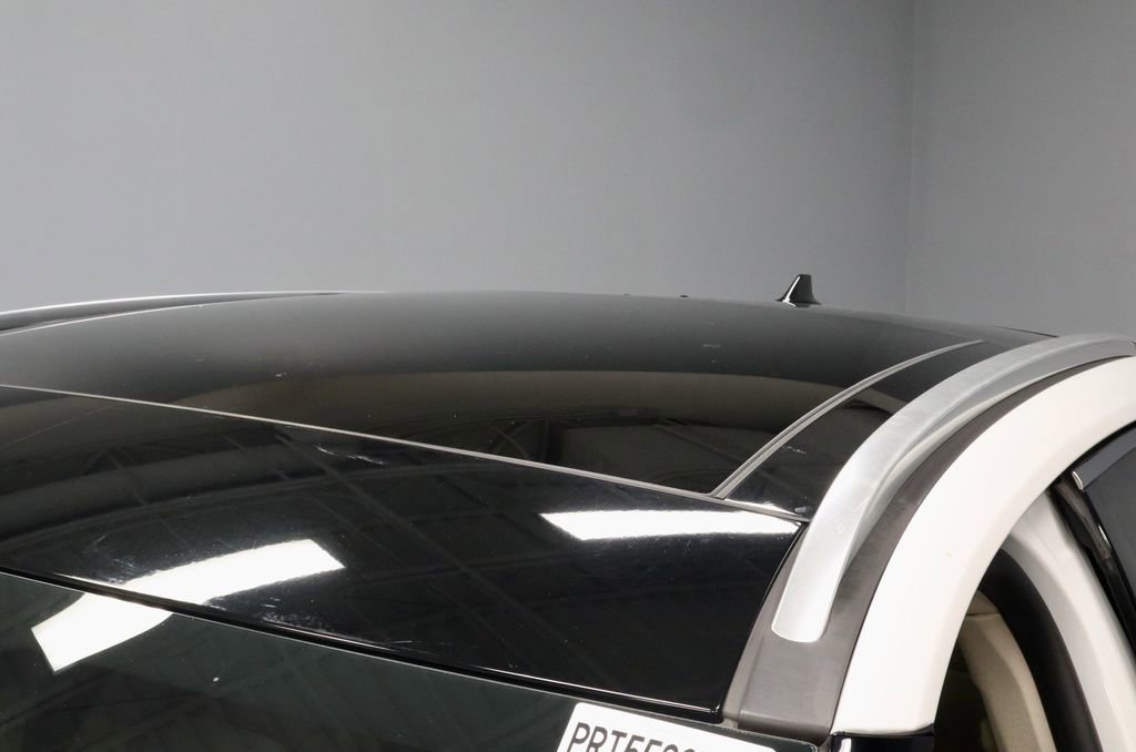 Used 2022 Lincoln Corsair Standard w/ Premium Package image 29