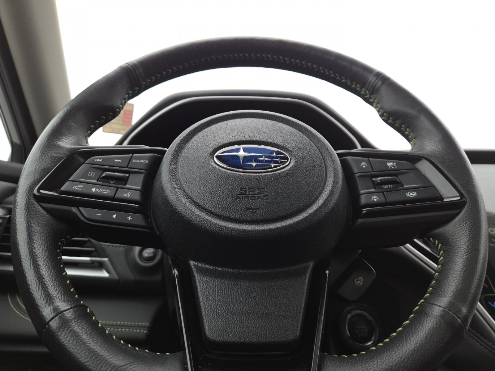 Used 2025 Subaru Outback Onyx Edition image 27