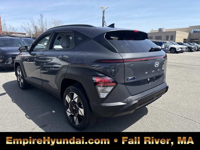 Used 2024 Hyundai Kona SEL image 7