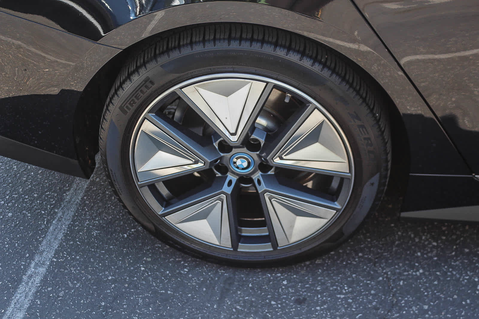 Certified 2023 BMW i4 eDrive40 RWD image 8
