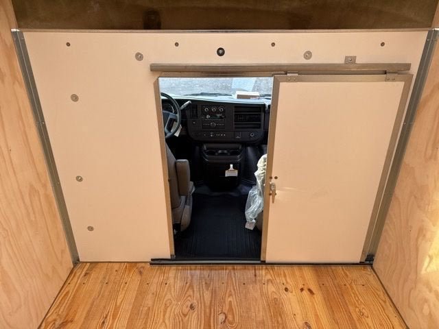 New 2025 GMC Savana 3500 w/ Power Convenience Package RWD image 22