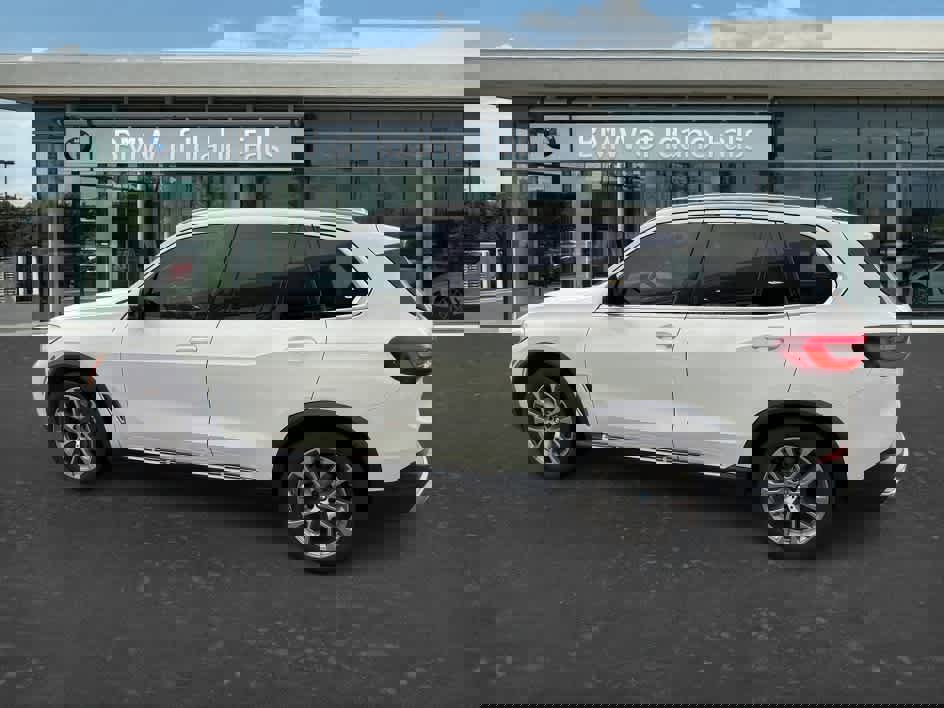 Used 2023 BMW X5 xDrive40i image 5