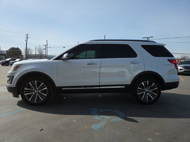 Used 2017 Ford Explorer Platinum image 4