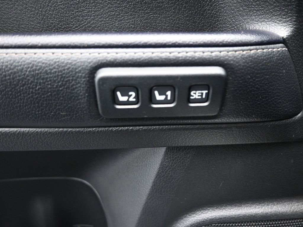 Used 2022 Toyota 4Runner Limited image 23